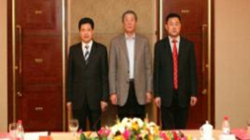 魯蜀聯(lián)盟繪長龍，神州大地共馳騁